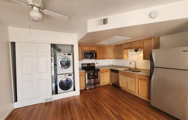 1 bed, 1 bath, $1,800