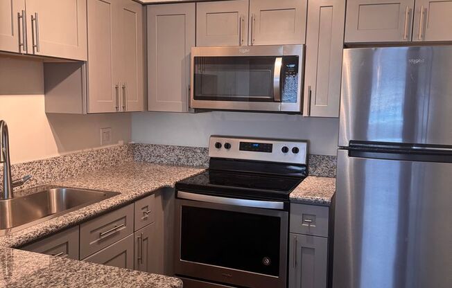 Studio, 1 bath, 500 sqft, $1,024, Unit 4116