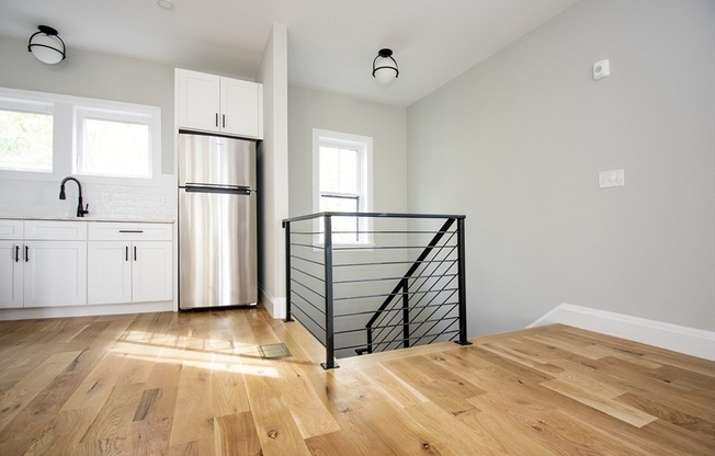 348 Chelsea St.