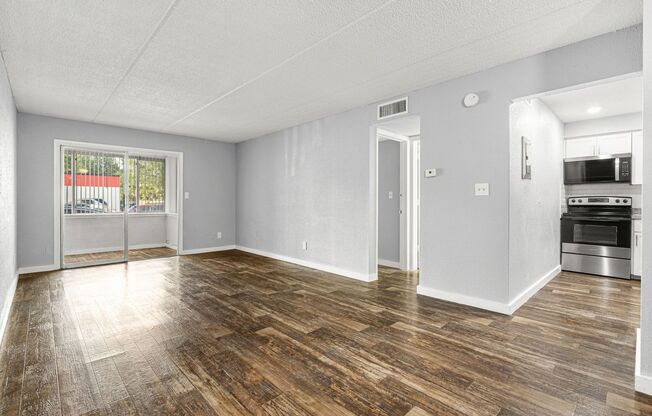 1 bed, 1 bath, 665 sqft, $1,395, Unit 115