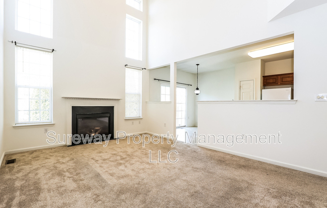 158 CHANCELLOR DR