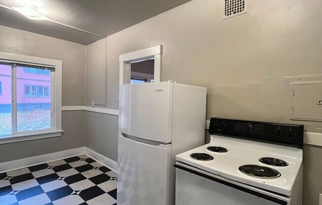 1 bed, 1 bath, $1,445, Unit 38