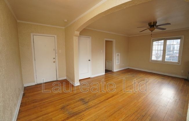 1320 E 14th Ave
