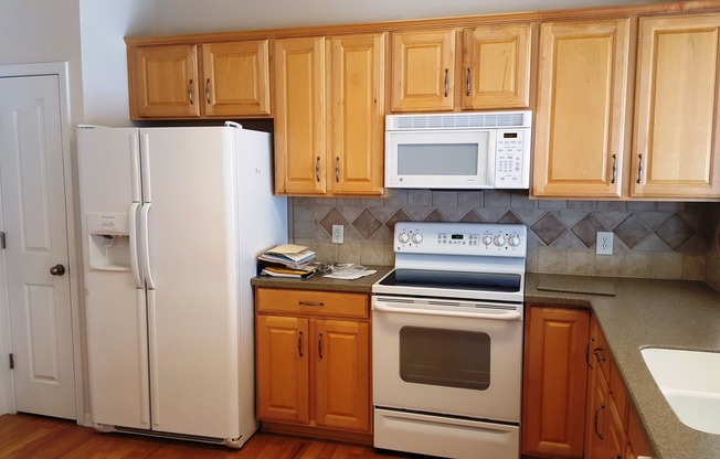 Beautiful Townhome located in the Blakeney Preserve!