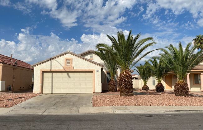 Great 3 bedroom/2 bathroom home in Henderson