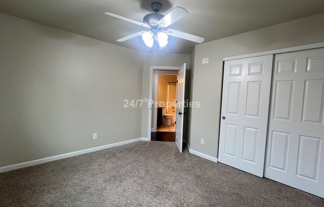 3 beds, 2.5 baths, $2,995