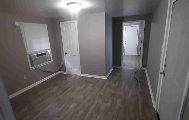 201 LEE ST