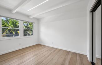 1030 Redwood Highway