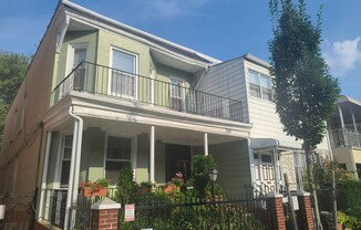 331 E 26 ST