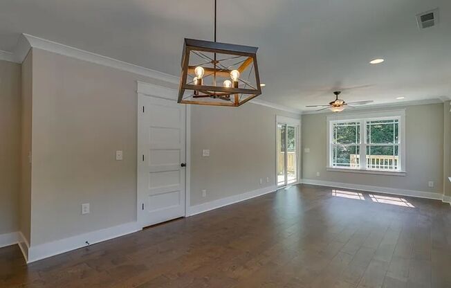 Updated Old Hickory 3bd Home!