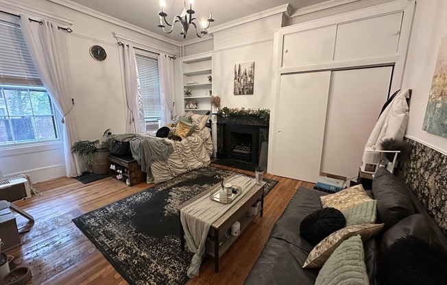 107 Charles Street 4