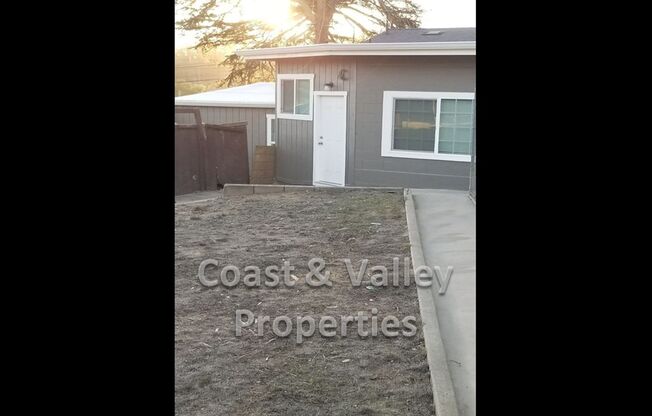 1018 El Camino Real North, Salinas, CA 93907