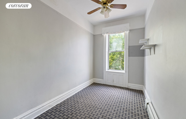 561 73 ST