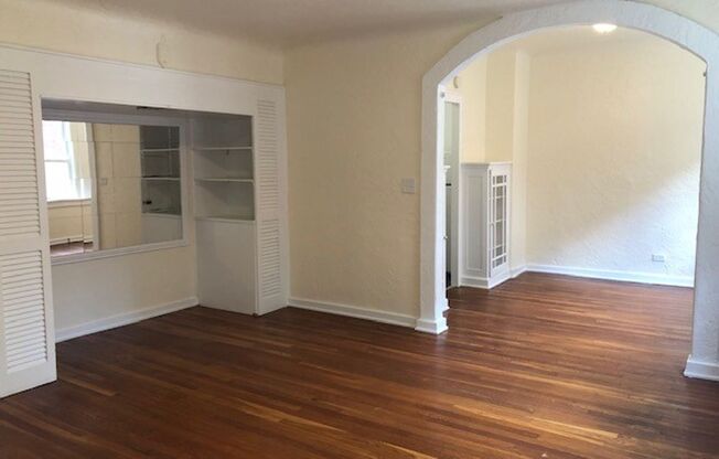 Studio, 1 bath, 467 sqft, $1,250, Unit King Edward Annex 34
