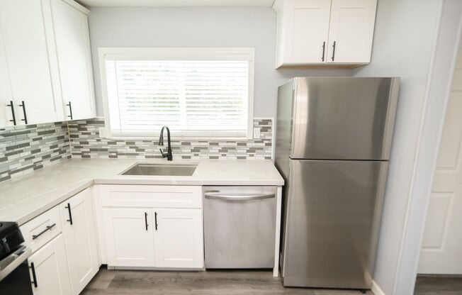 3BR/2BA Home in La Mesa!