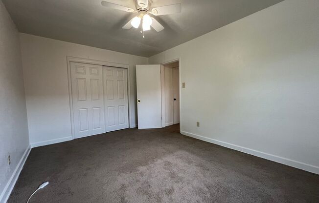 1 bed, 1 bath, 600 sqft, $1,199, Unit 5631 Rippey St. #C5
