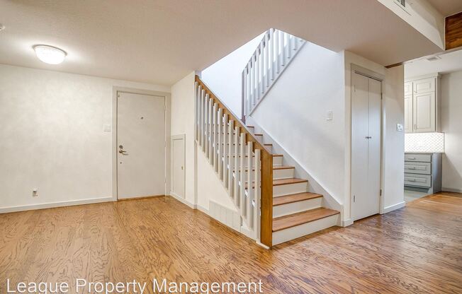 3001 Tanglewood Park West