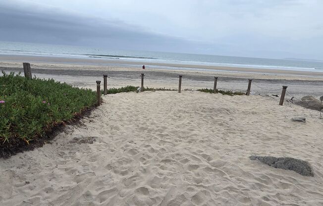 Beachfront 2-Bed, 2.5-Bath House w/2-Car Garage in Imperial Beach