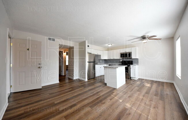 2 beds, 1 bath, 825 sqft, $925