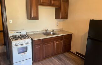 1 bed, 1 bath, $1,050, Unit 321
