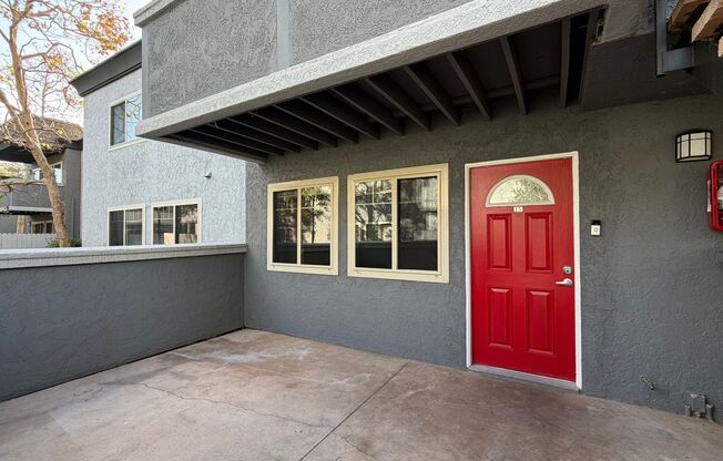 2 beds, 2 baths, 850 sqft, $3,025, Unit 821-13