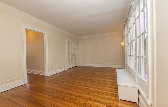 1 bed, 1 bath, 595 sqft, $1,395, Unit 1010-2N