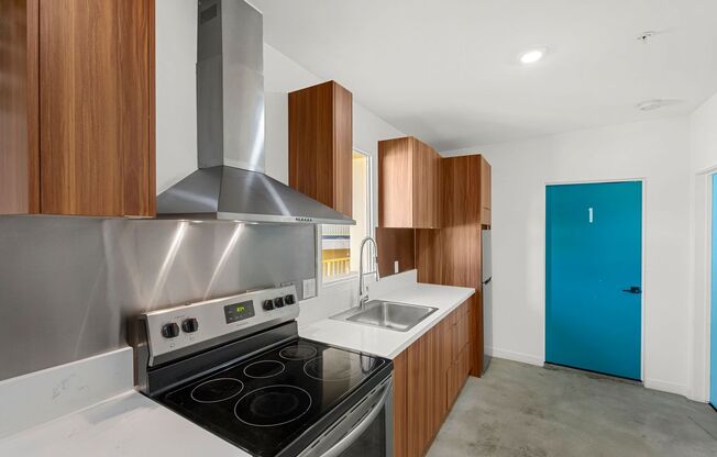 Studio, 1 bath, 299 sqft, $1,725, Unit 37-Bedroom4