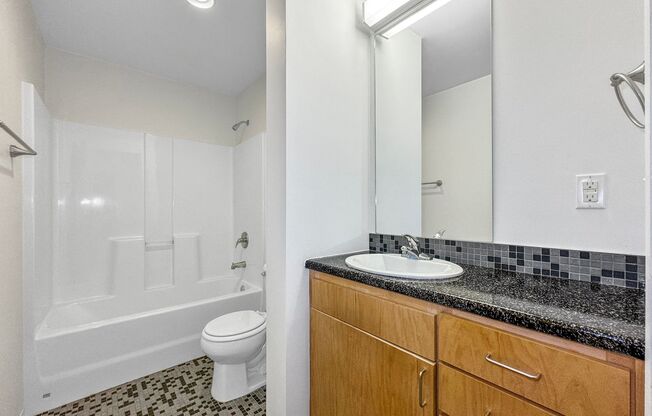 Studio, 1 bath, 395 sqft, $730, Unit 503