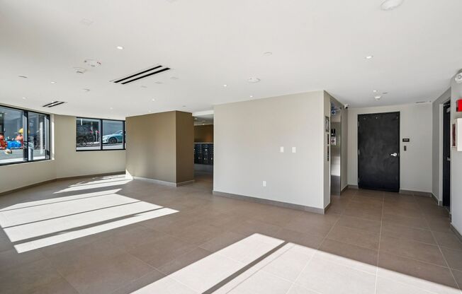 10431 SM — Modern Luxury Living in Century City