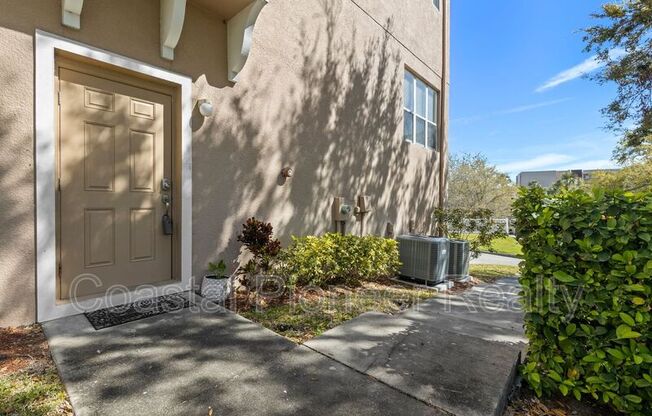 94 S HIGHLAND