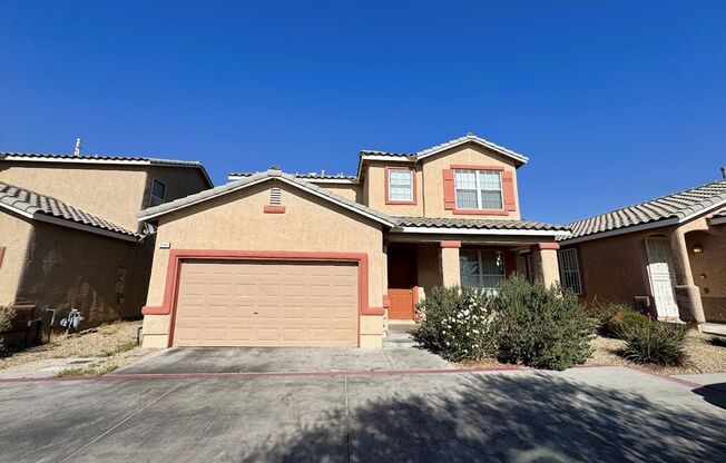 A SPACIOUS 2 STORY 4 BEDROOM 2.5 BATHROOM HOME LOCATED WITHIN THE GATED COMMUNITY OF CACTUS SPRINGS NEARBY MANY SHOPPING CENTERS AND NEAR THE 215. A MUST SEE!!