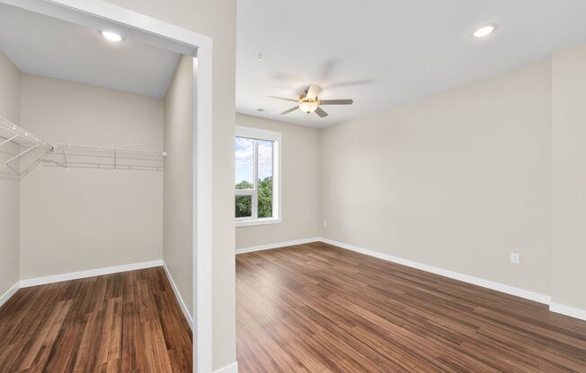 2 beds, 2 baths, 1,168 sqft, $1,900, Unit 301