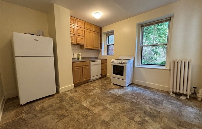 68 MYRTLE ST