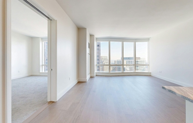 1 bed, 1 bath, 882 sqft, $6,500, Unit 4011