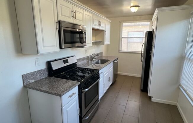4510 4520 N BANNER DR