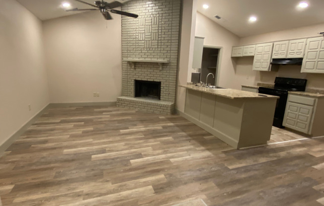 3 bedroom 2 bathrooms