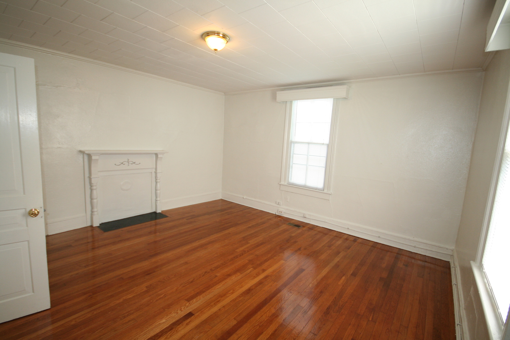 Perfect 4BR Home by Duke - All Appliances / Great Deck and Porch!