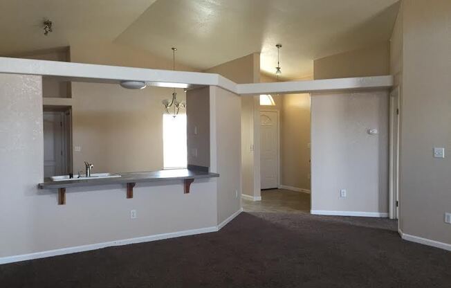3 beds, 2 baths, $1,885