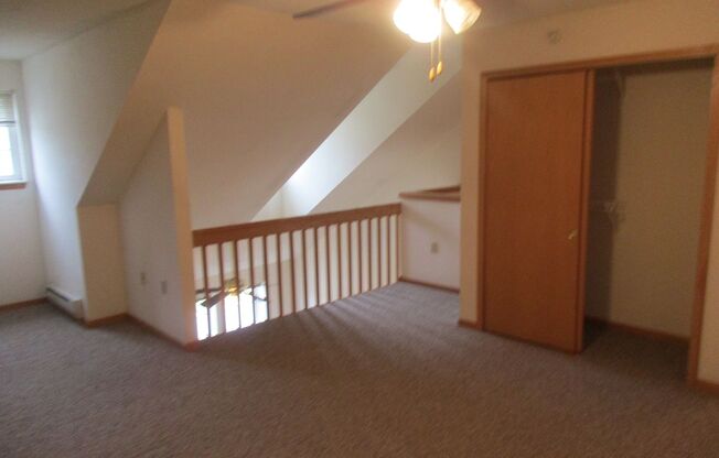 3 beds, 2 baths, $3,600, Unit CV 118-J