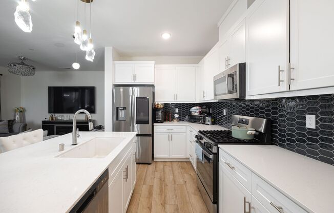 Modern 3-Story Townhouse in Agualuna!