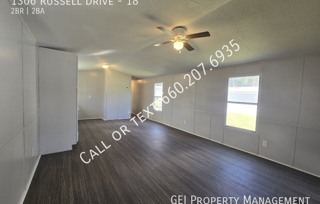 1306 RUSSELL DR