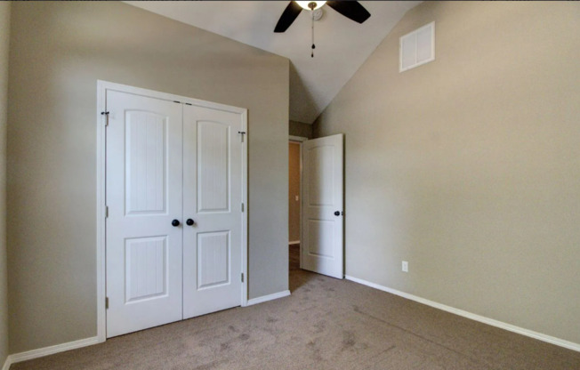 3 beds, 2 baths, $1,545