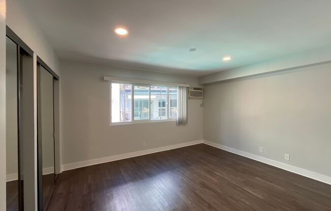 1 bed, 1 bath, 725 sqft, $2,498, Unit 201