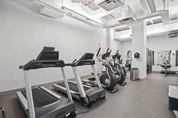 23 W 116 ST