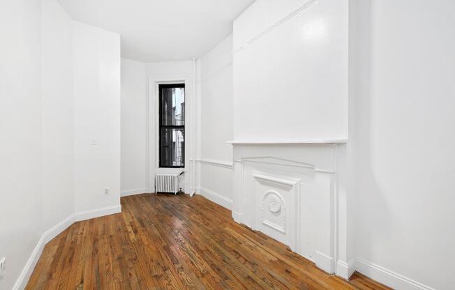 635 Ninth Avenue, New York City, NY, 10036