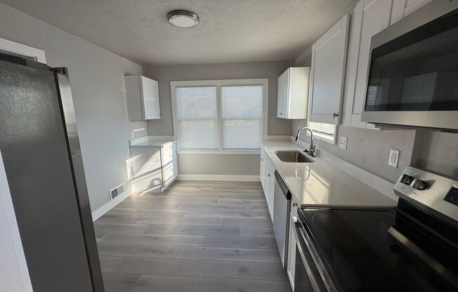 3553 W VLY HTS DR