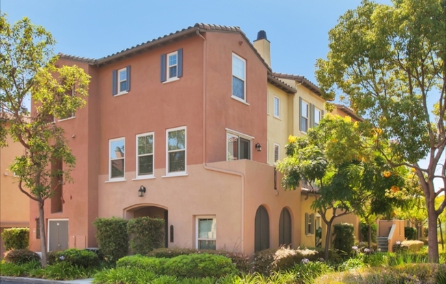 2702 ESCALA CIR