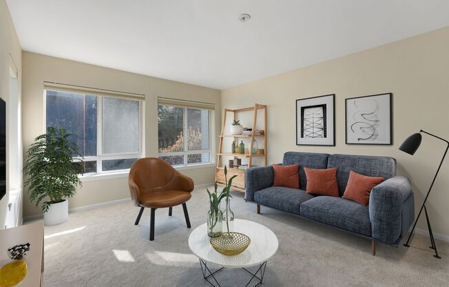 Gilman's Fairway Condominiums ~ Queen Anne