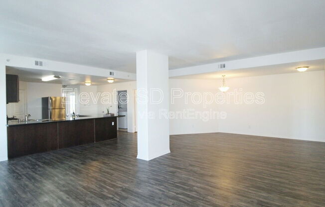 2 beds, 2 baths, 1,047 sqft, $2,895, Unit 412