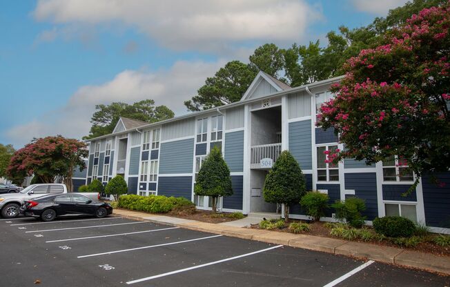 1 bed, 1 bath, 693 sqft, $1,350, Unit 00 - 516201
